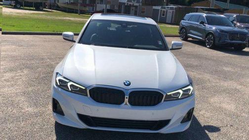2025 BMW 330 i