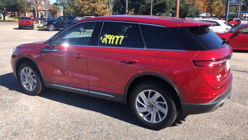 2023 Lincoln Corsair Standard