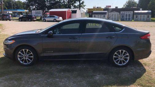 2017 Ford Fusion Hybrid SE