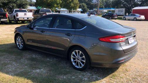 2017 Ford Fusion Hybrid SE
