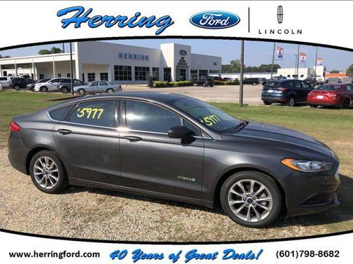 2017 Ford Fusion Hybrid SE