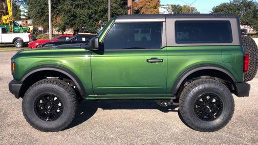 2025 Ford Bronco Base