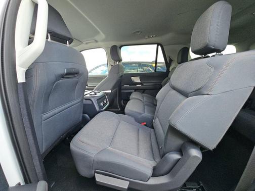 OXFORD WHITE 2025 Ford Expedition Active