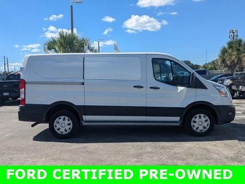 2022 Ford Transit-250 Base