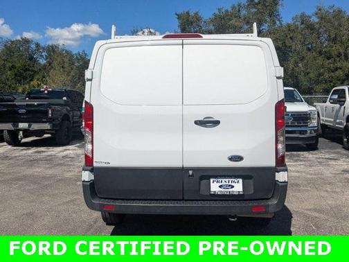 2022 Ford Transit-250 Base
