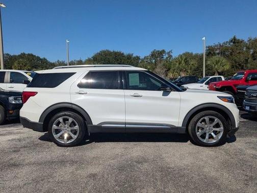 2020 Ford Explorer Platinum