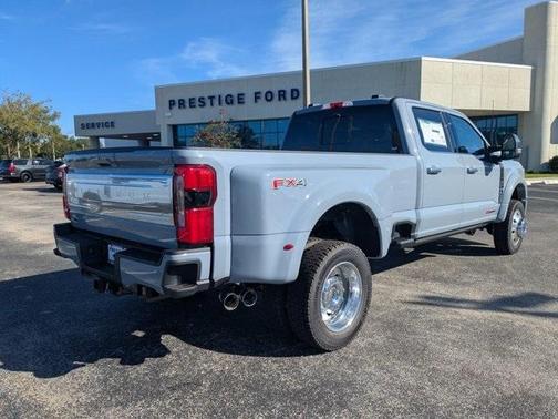 2026 Ford F-450 Platinum