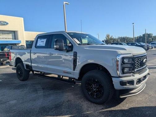 2026 Ford F-350 Lariat Super Duty