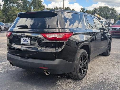 2021 Chevrolet Traverse LS