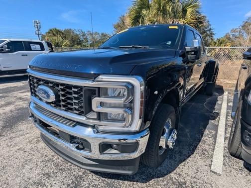 2024 Ford F-350 LARIAT SUPER DUTY