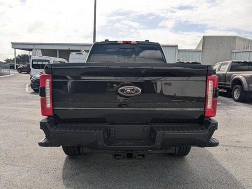 2026 Ford F-350 Lariat Super Duty