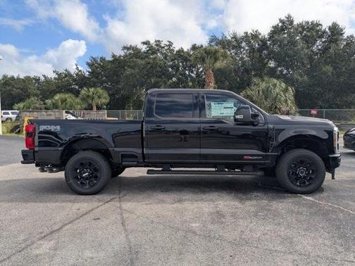 2026 Ford F-350 Lariat Super Duty