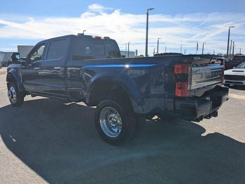 2026 Ford F-450 Platinum