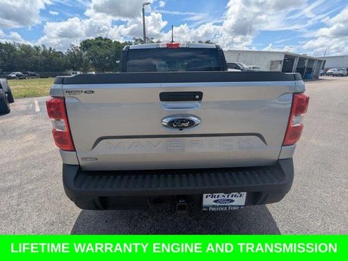 ICONIC SILVER METALLIC 2024 Ford Maverick XLT