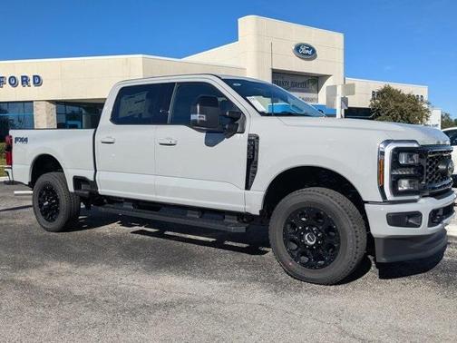 2026 Ford F-350 Lariat Super Duty
