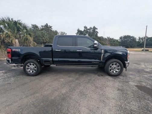2023 Ford F-350 Lariat Super Duty