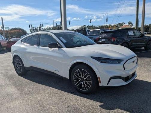 2025 Ford Mustang Mach-E Premium