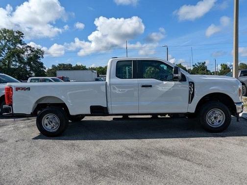 2025 Ford F-250