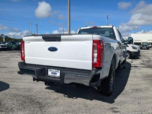 2025 Ford F-250