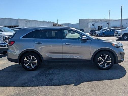 2019 Kia Sorento EX