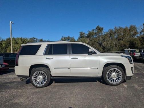 2016 Cadillac Escalade Platinum