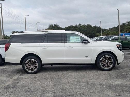 2025 Ford Expedition Max King Ranch