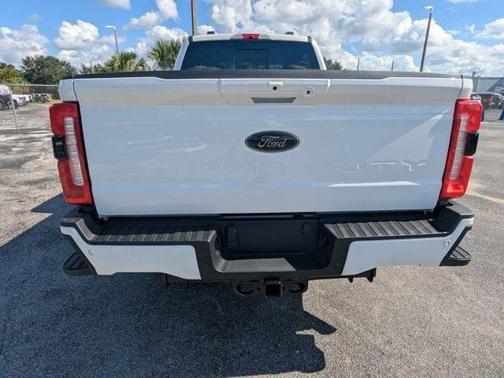 2026 Ford F-350 Lariat Super Duty