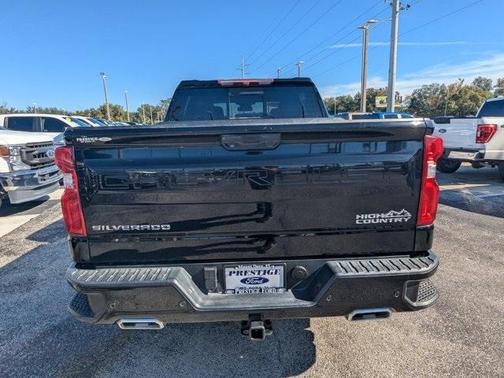 2022 Chevrolet Silverado 1500 High Country
