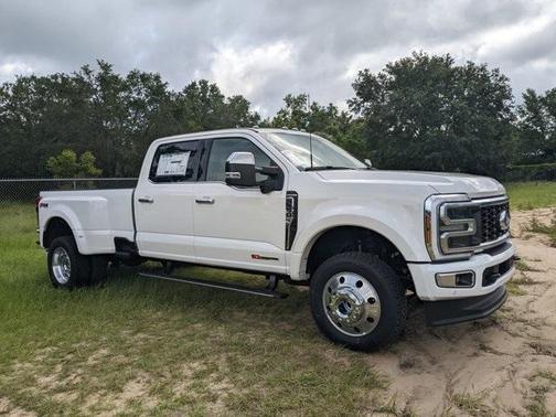 2025 Ford F-450 Platinum