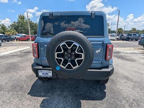2025 Ford Bronco Outer Banks