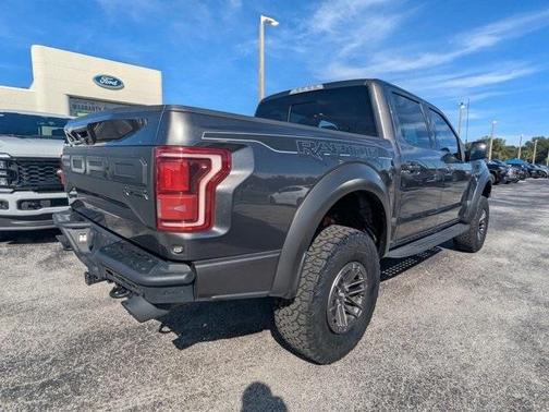 2020 Ford F-150 Raptor