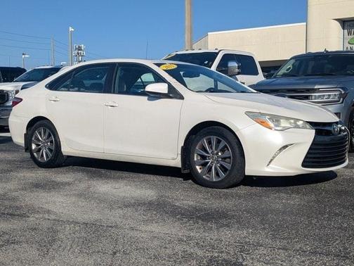 2015 Toyota Camry XLE