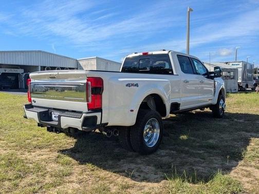 2026 Ford F-450 Platinum