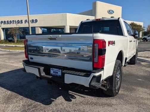 2024 Ford F-350 LIMITED