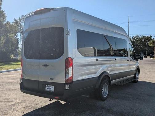 2025 Ford Transit-350 XLT