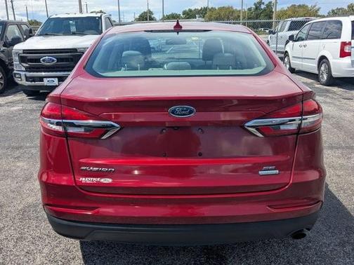 2020 Ford Fusion SE