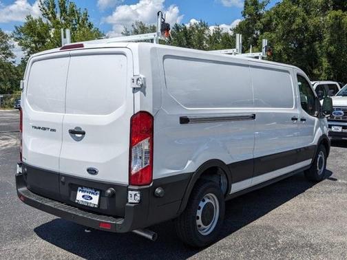 2024 Ford Transit-250 XL
