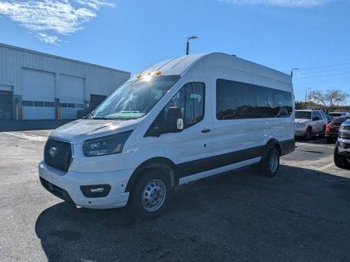 2026 Ford Transit-350 XLT