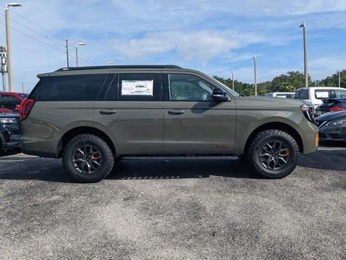 2025 Ford Expedition Tremor