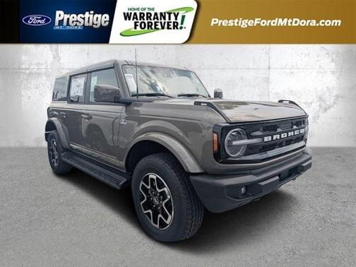 2025 Ford Bronco Outer Banks