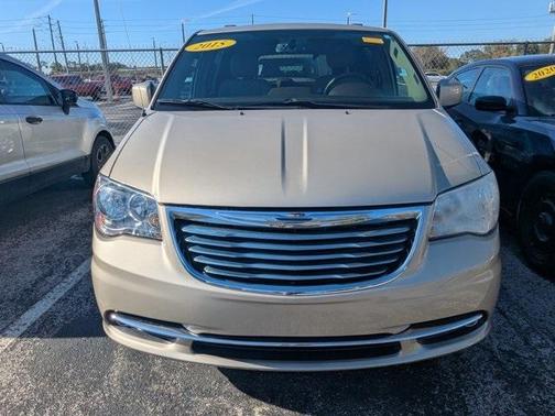 2015 Chrysler Town & Country Touring