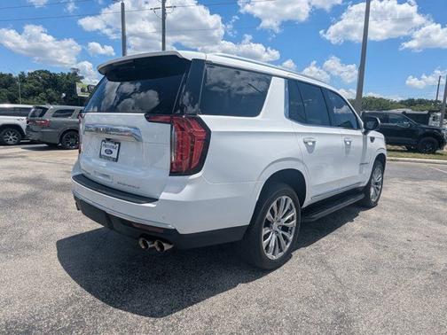Summit White 2024 GMC Yukon DENALI
