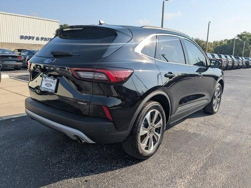 AGATE BLACK METALLIC 2024 Ford Escape PLATINUM