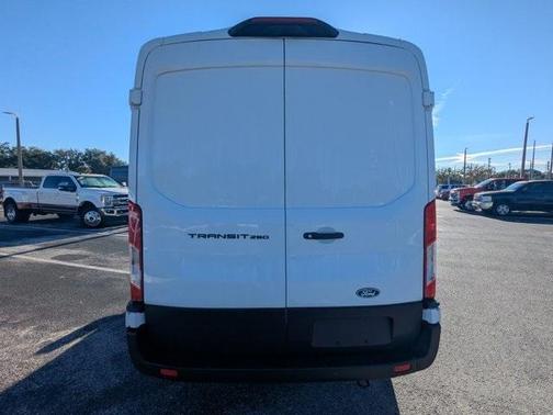 2026 Ford Transit-250 148 WB Medium Roof Cargo