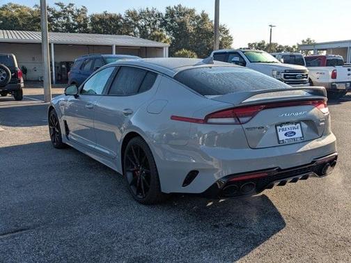 2022 Kia Stinger GT2
