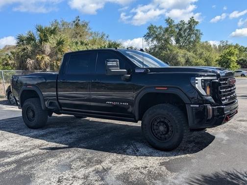 2024 GMC Sierra 2500 AT4X