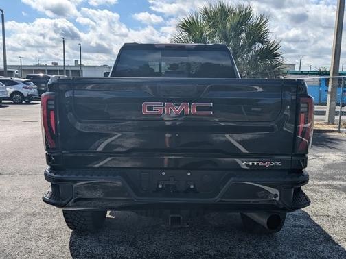 2024 GMC Sierra 2500 AT4X