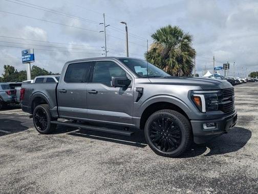 2025 Ford F-150 Platinum