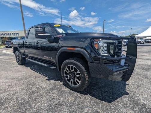 2023 GMC Sierra 2500 AT4