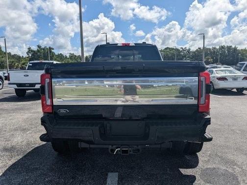 2025 Ford F-450 Platinum
